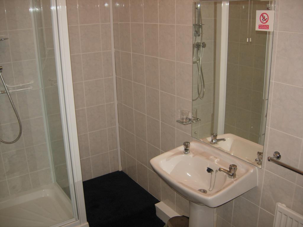 Longfield Guest House ドーバー 部屋 写真
