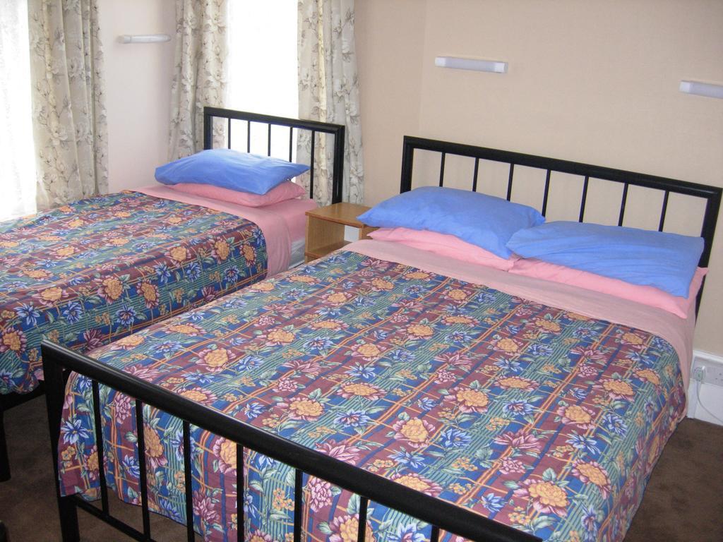 Longfield Guest House ドーバー 部屋 写真